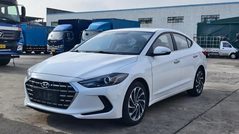 Hyundai Elantra Lingdong