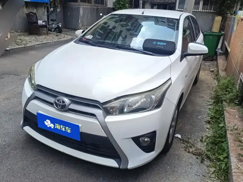 Toyota Yaris L