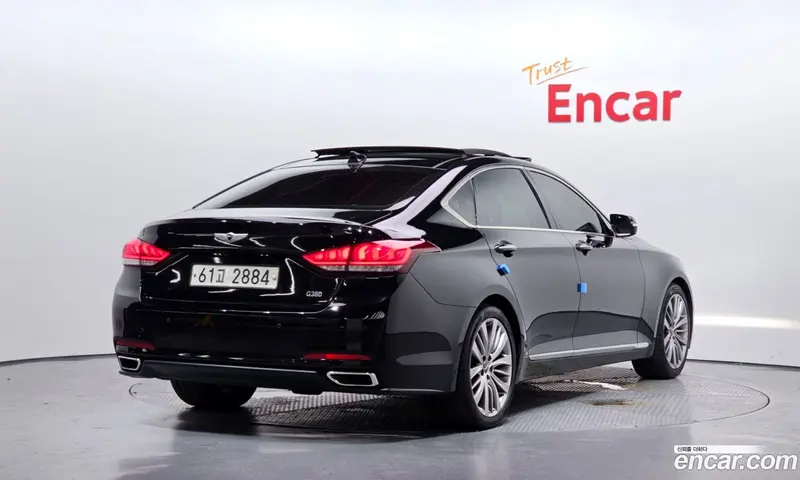 Hyundai Genesis