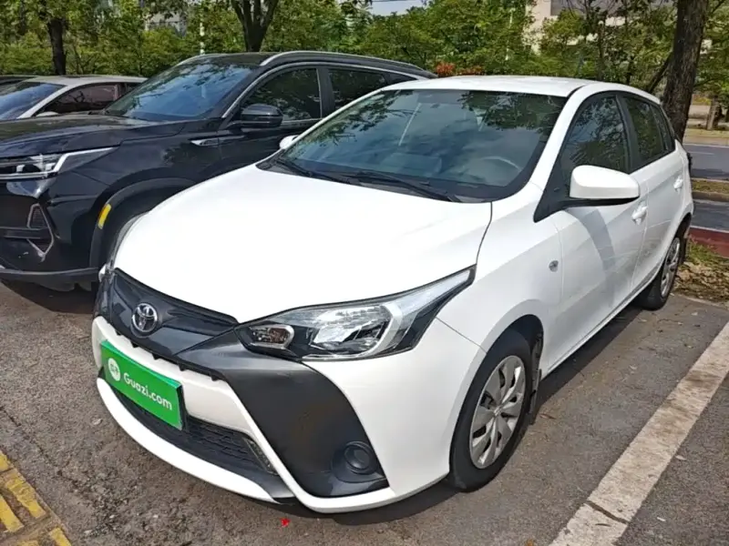 Toyota Yaris L