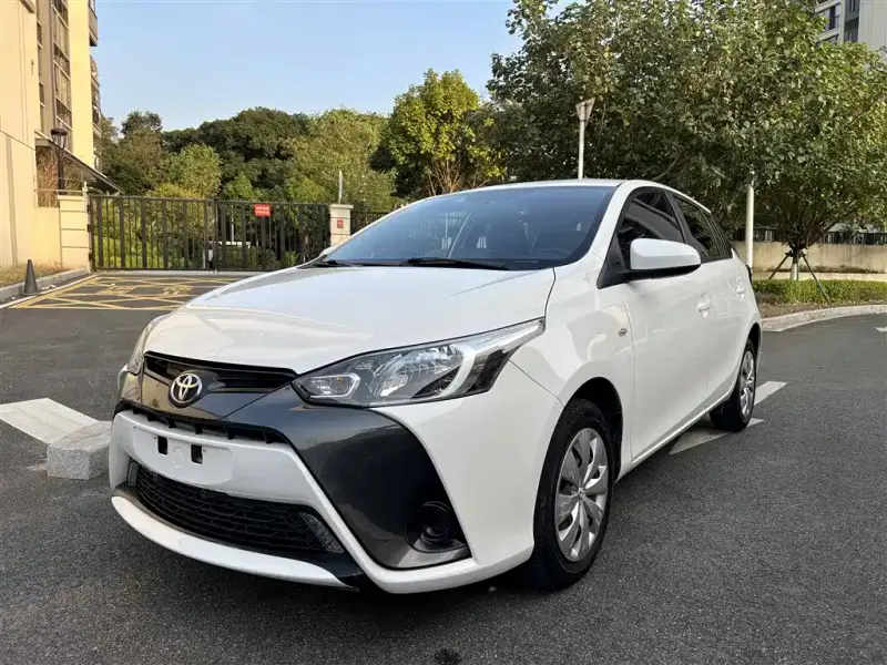 Toyota Yaris L