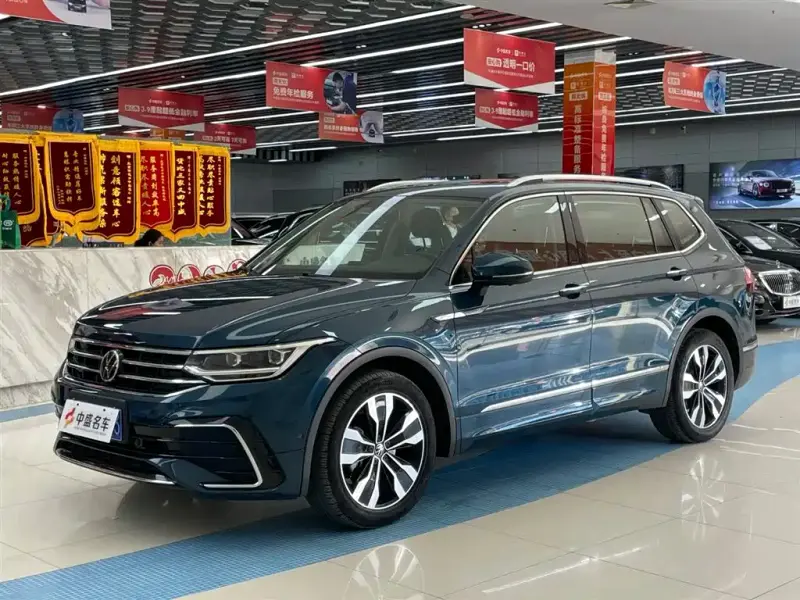 Volkswagen Tiguan L