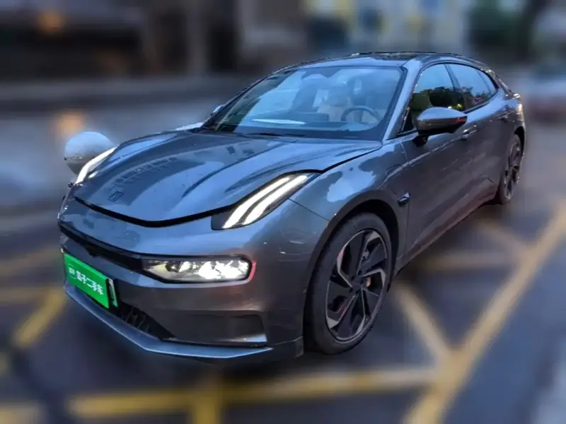 Zeekr 001