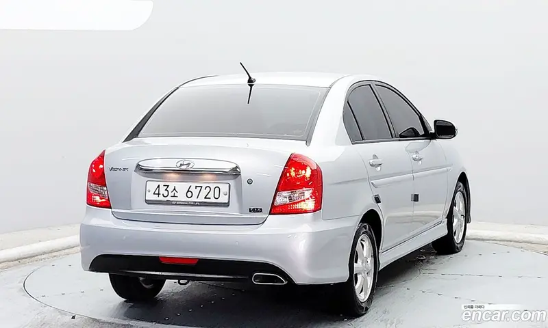 Hyundai Verna