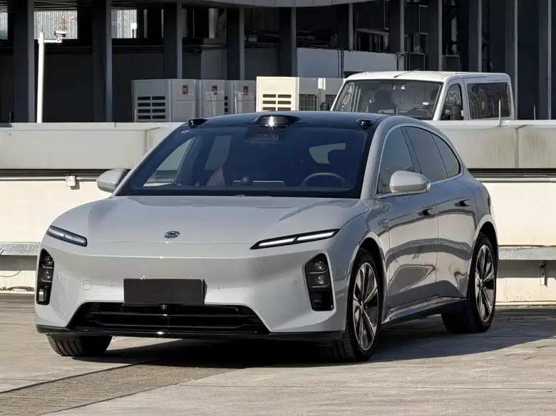 NIO ET5T