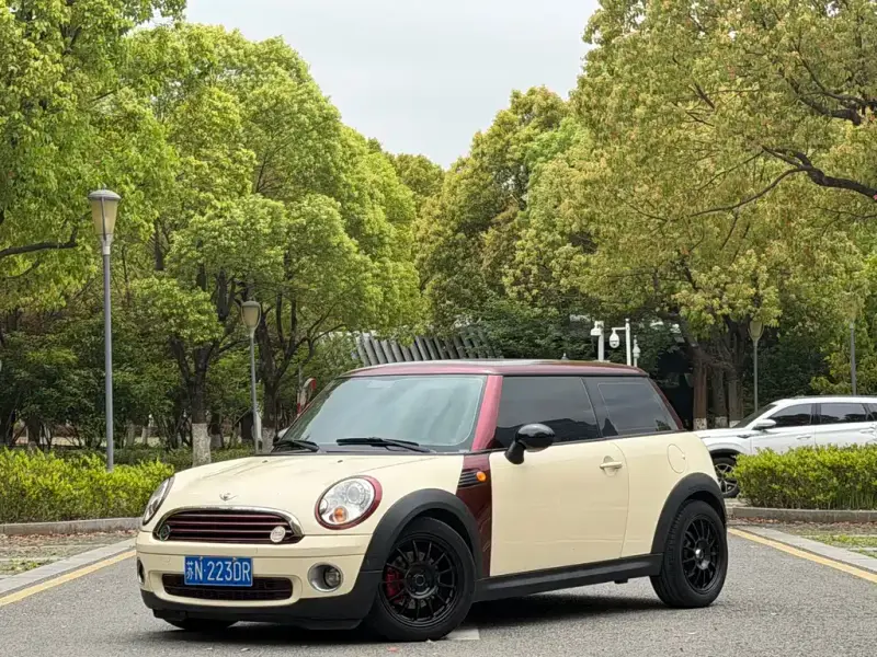 MINI Mini