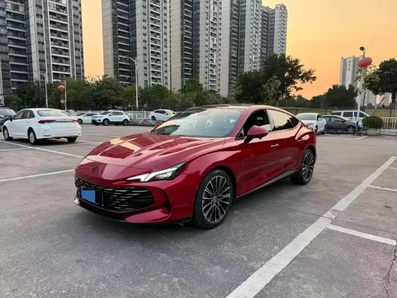 MG MG7