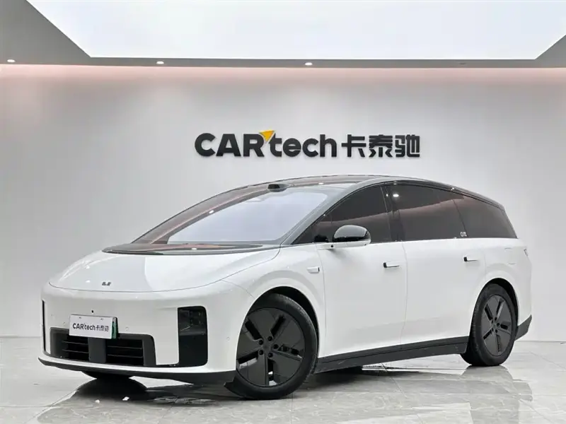 Li Auto i8