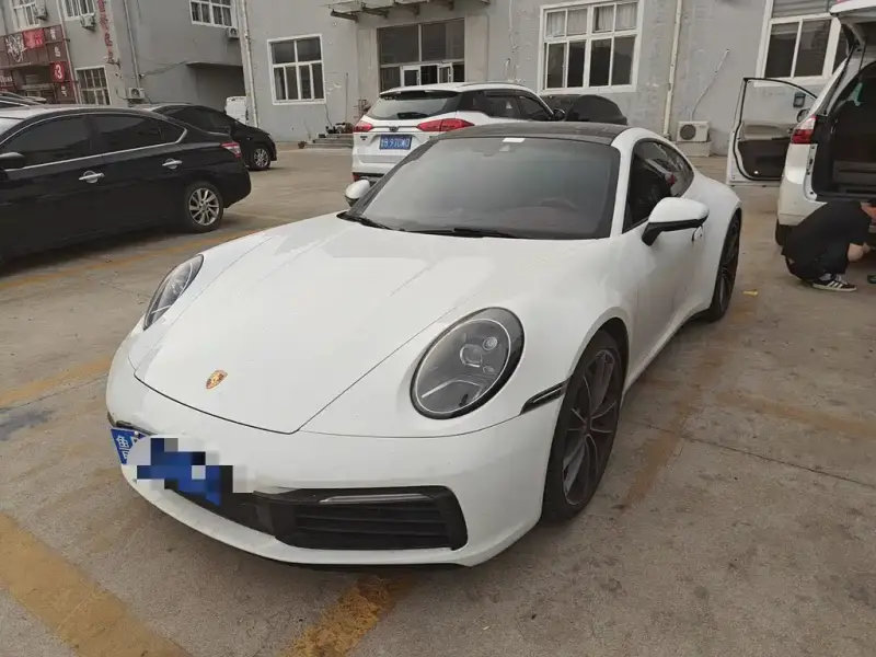 Porsche 911