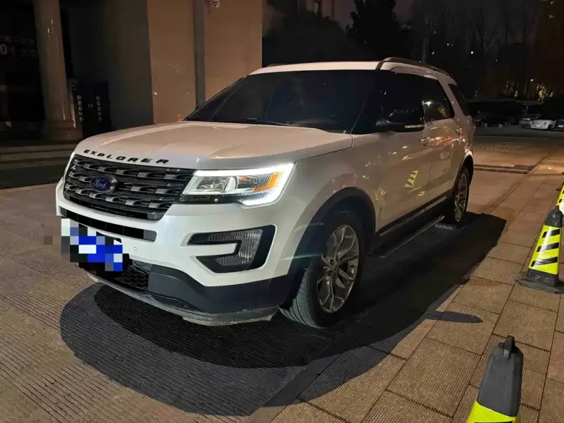 Ford Explorer (Import)
