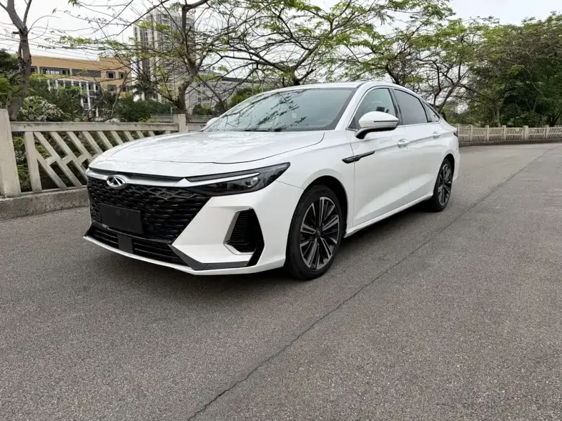Chery Arrizo 8
