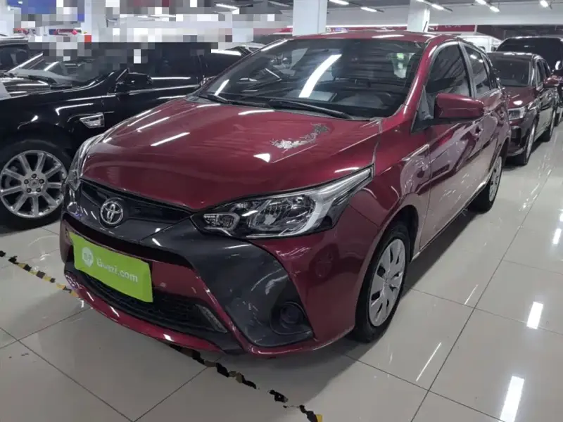 Toyota Yaris L