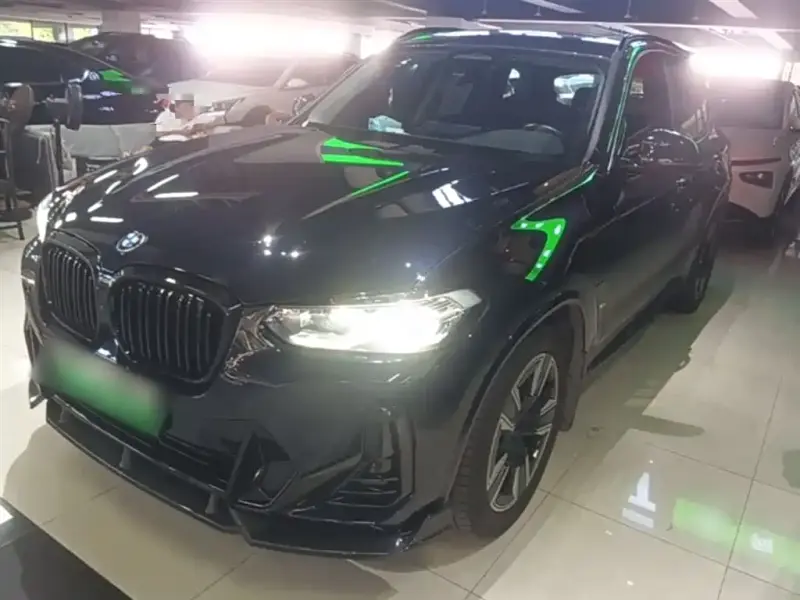 BMW iX3