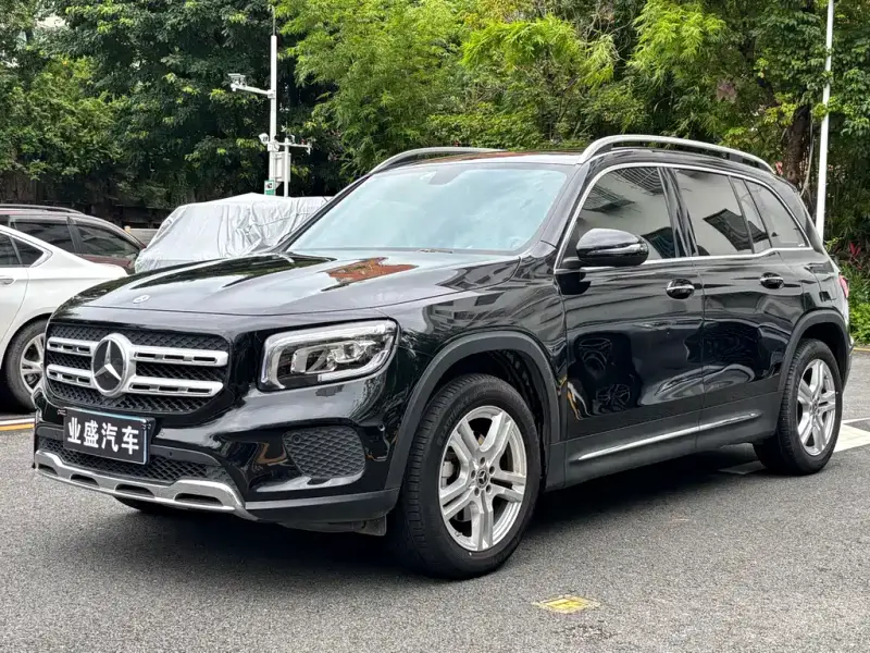 Mercedes-Benz GLB