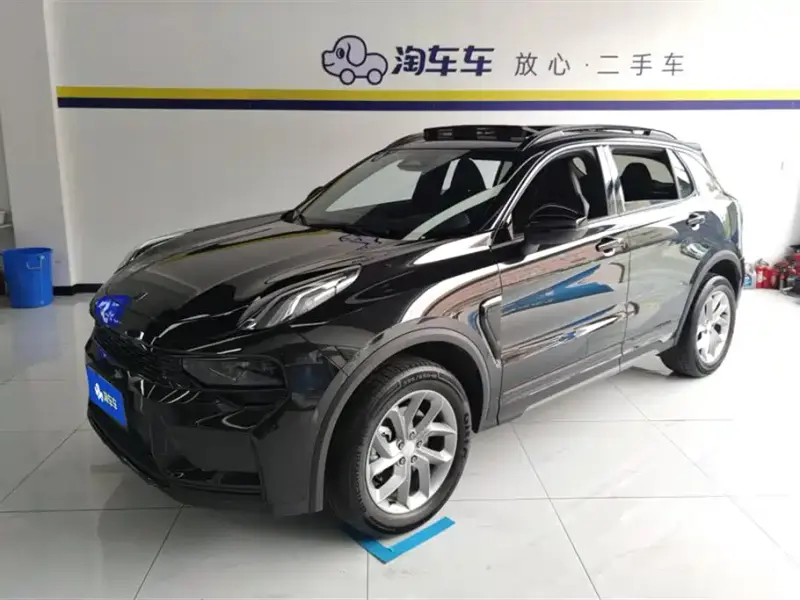 Lynk & Co 01
