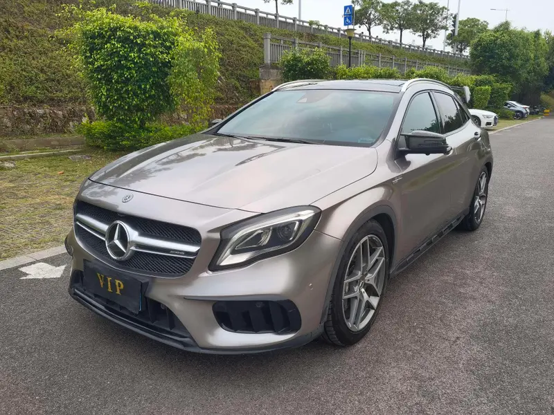 Mercedes-Benz GLA AMG