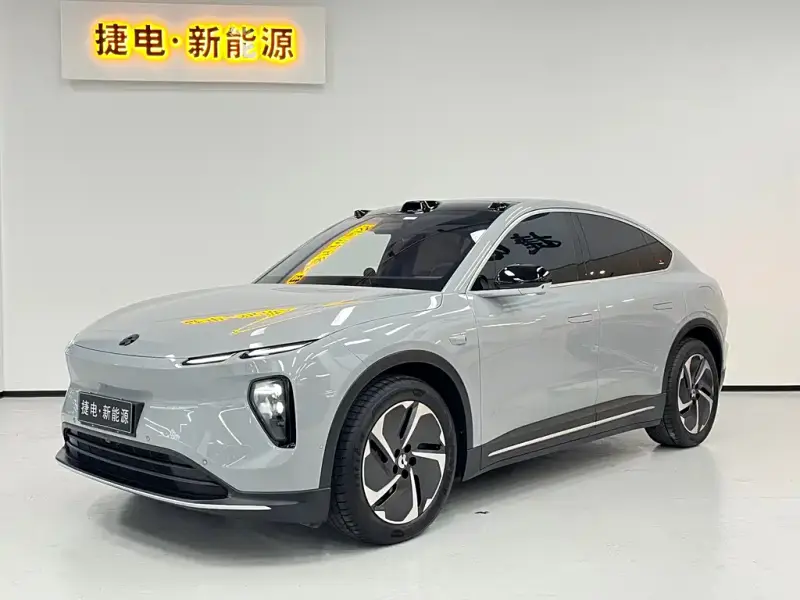 NIO EC6