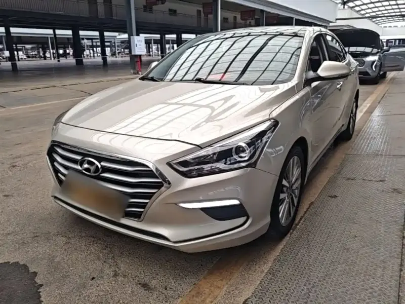 Hyundai Mistra