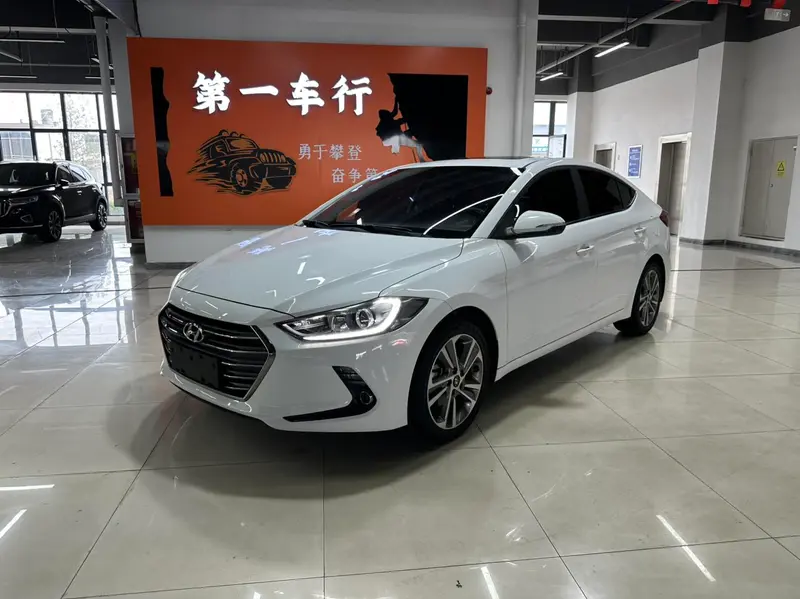 Hyundai Elantra Lingdong
