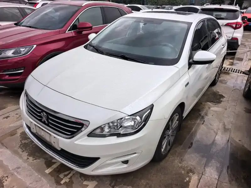 Peugeot 408