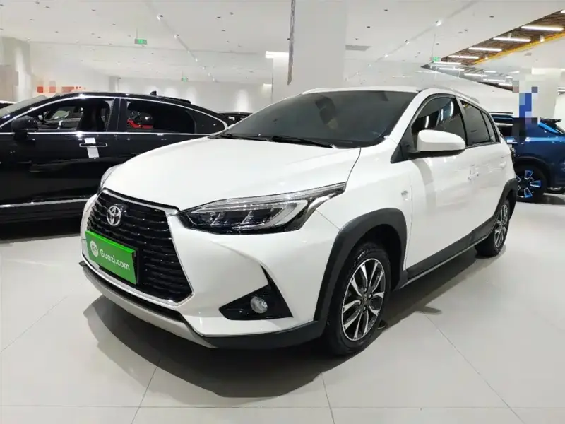 Toyota Yaris L