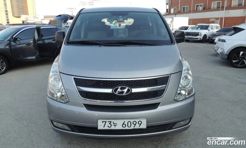 Hyundai H-1