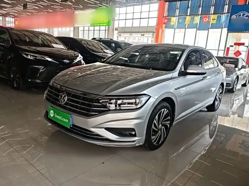 Volkswagen Sagitar