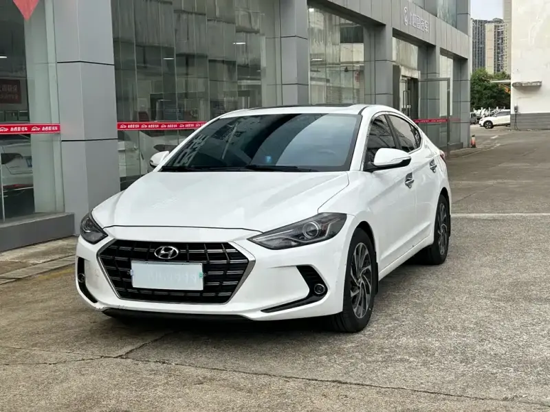 Hyundai Elantra
