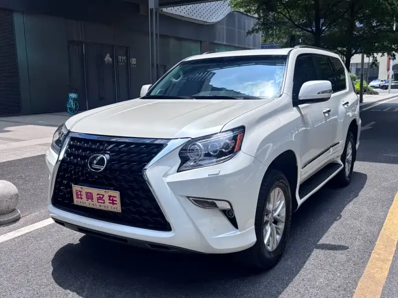 Lexus GX