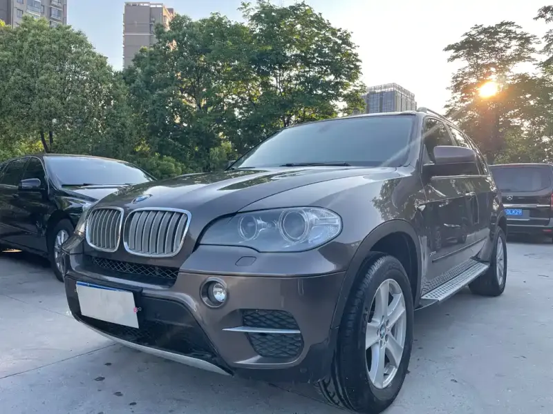 BMW X5 (Import)
