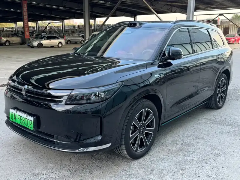 AITO M7