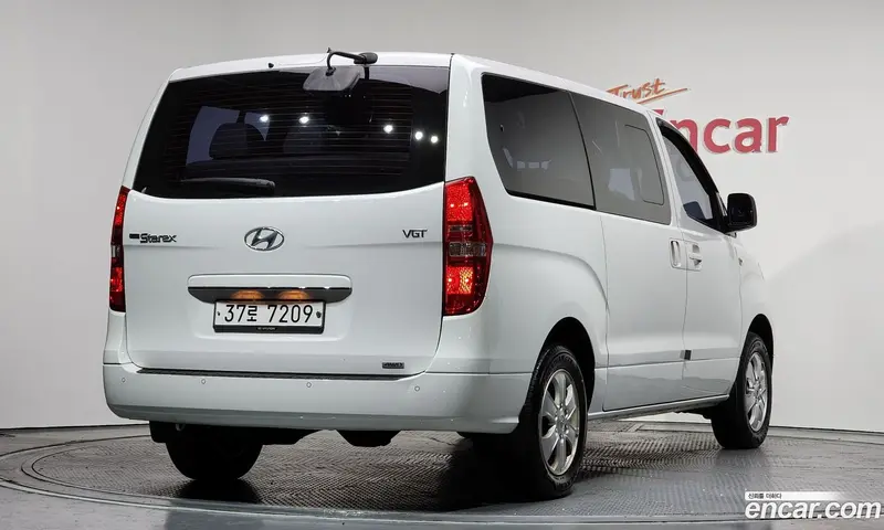 Hyundai H-1