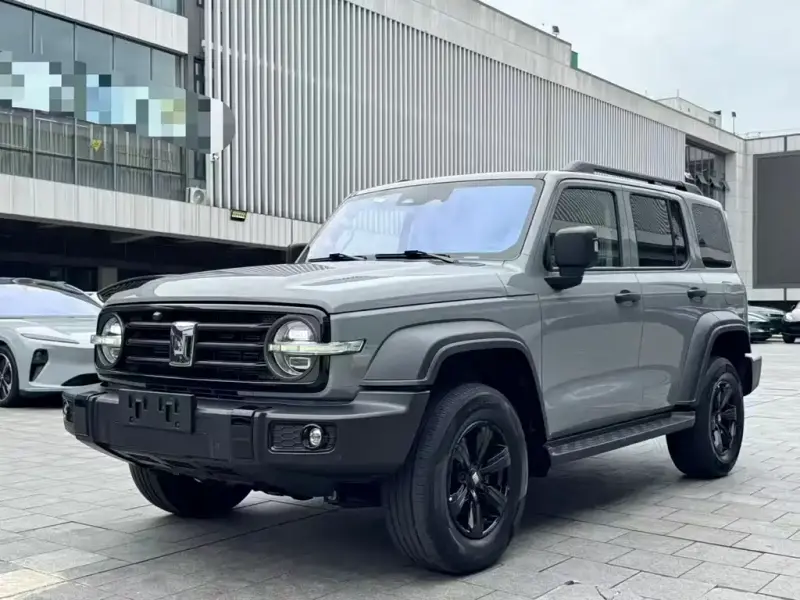 Tank 300