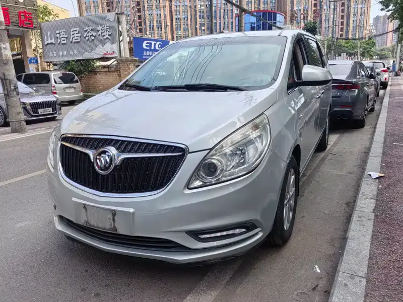 Buick GL8