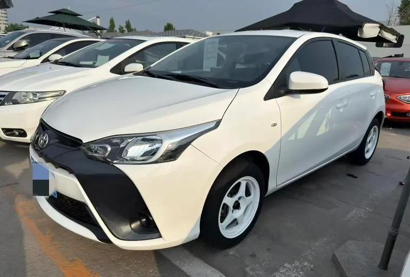 Toyota Yaris L