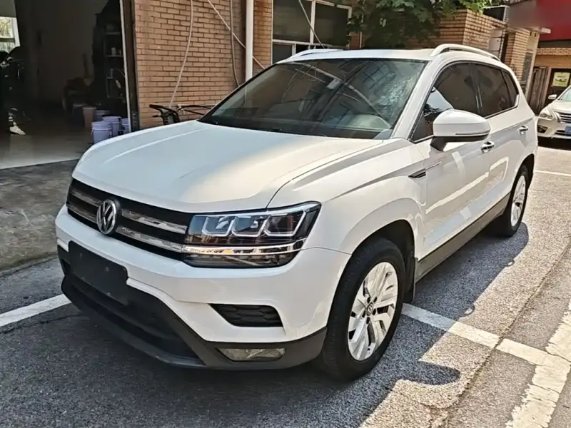 Volkswagen Tharu