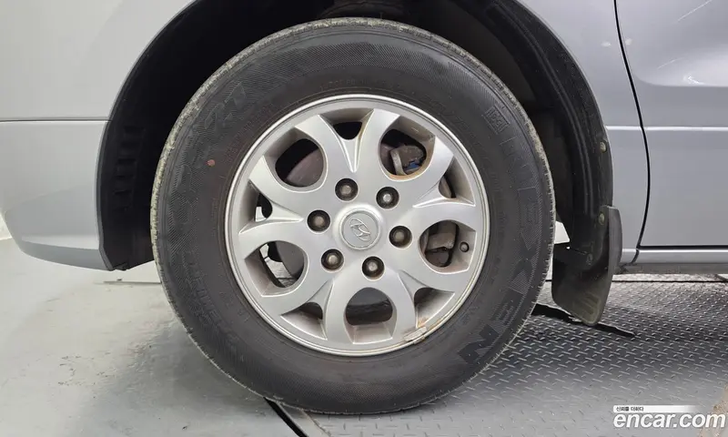 Hyundai H-1 (Starex)