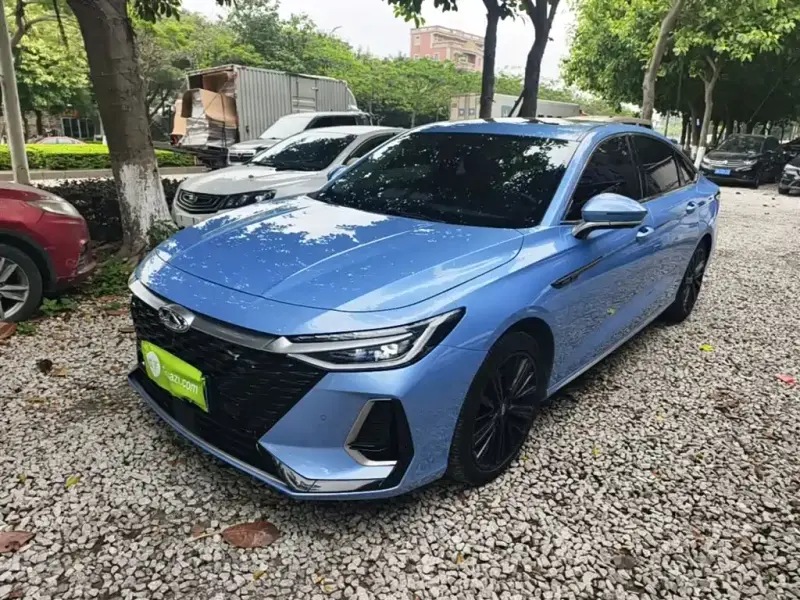 Chery Arrizo 8