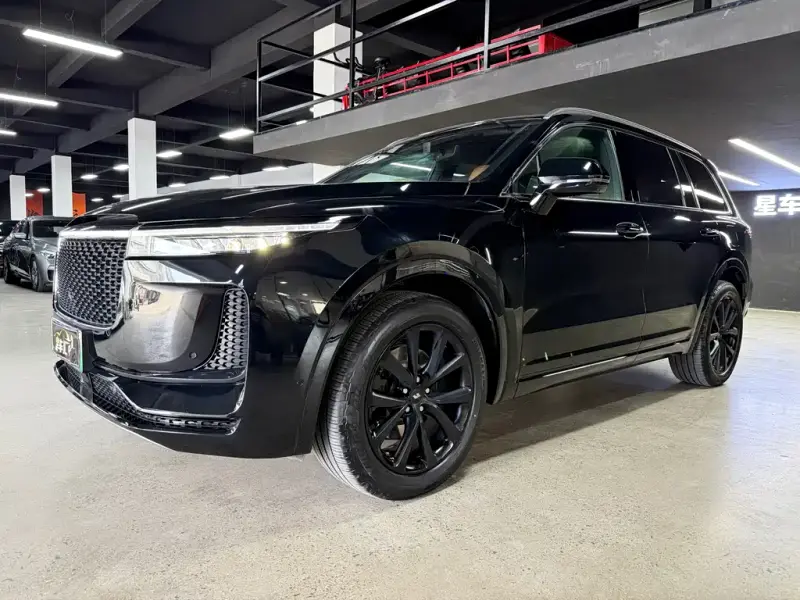 Li Auto ONE