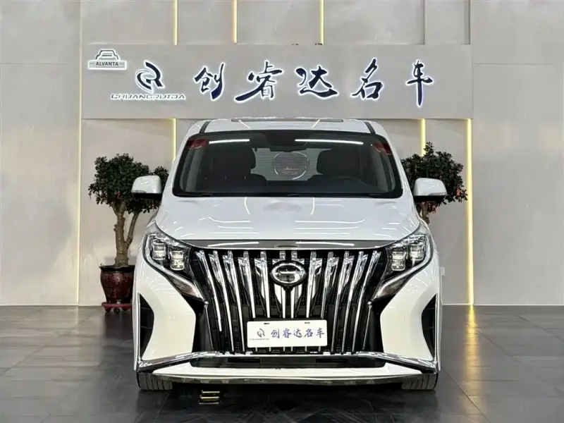 GAC Motor M8