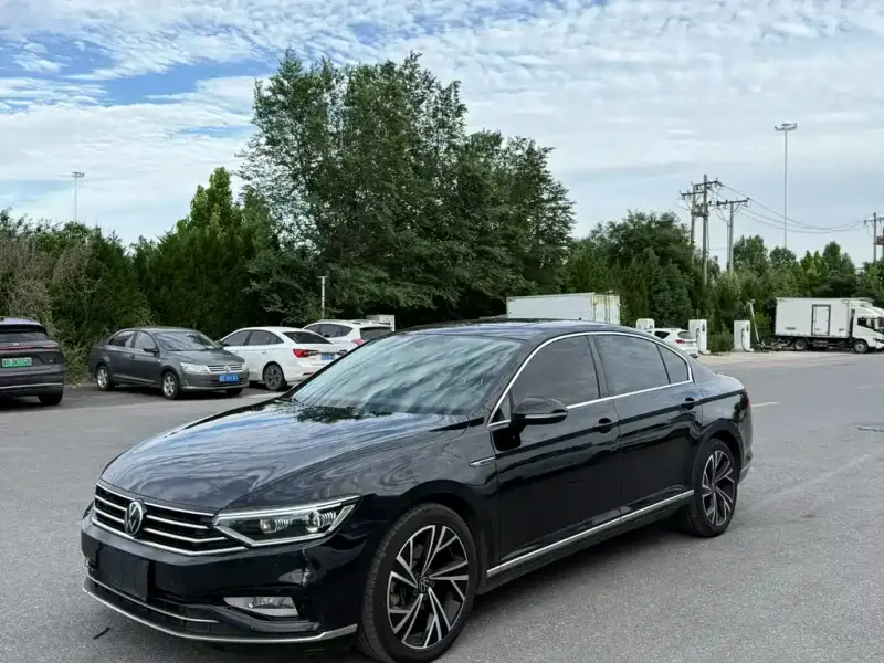 Volkswagen Magotan