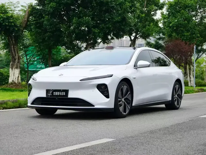 NIO ET7