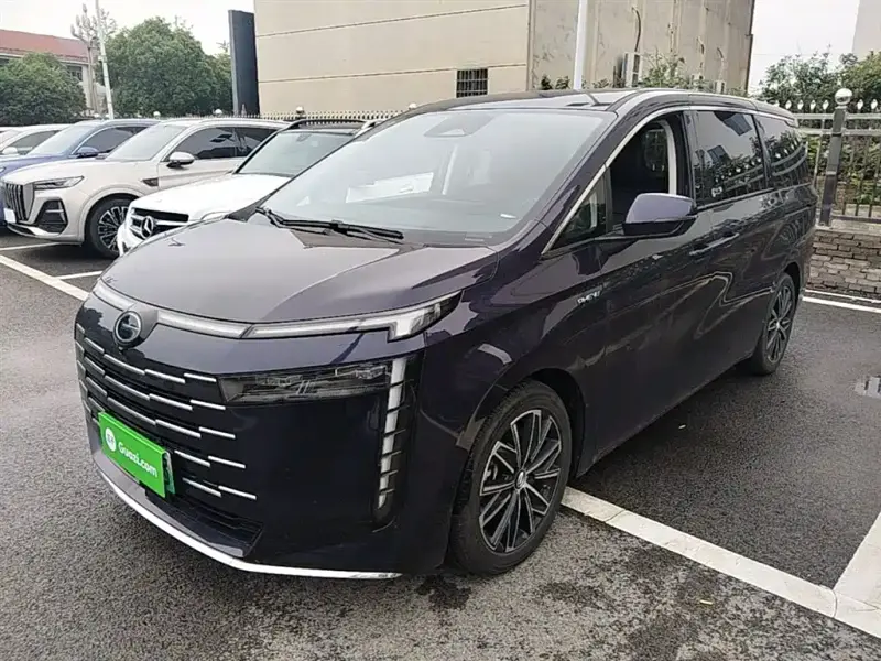 GAC Motor E8 PHEV