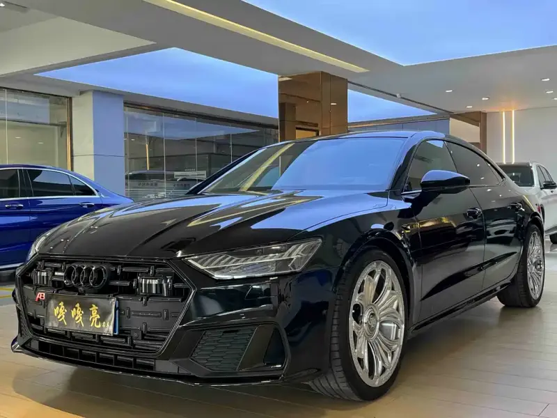 Audi A7L