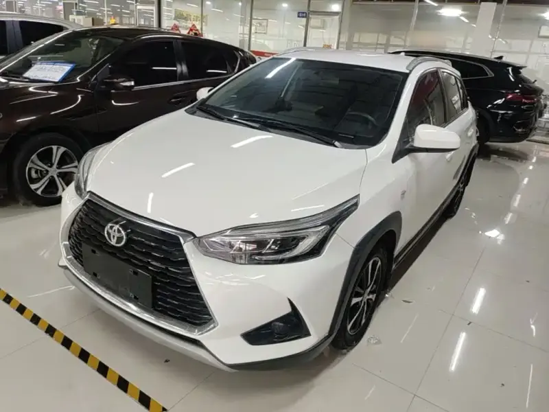 Toyota Yaris L