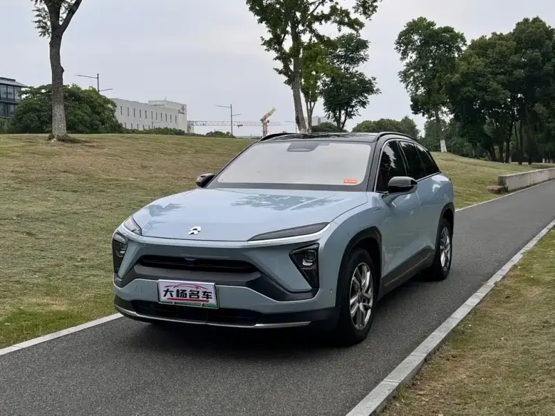 NIO ES6
