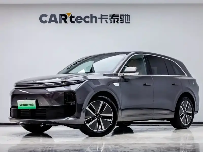 Li Auto L6