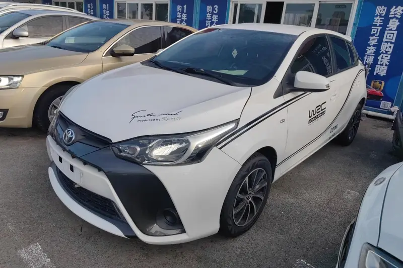 Toyota Yaris L