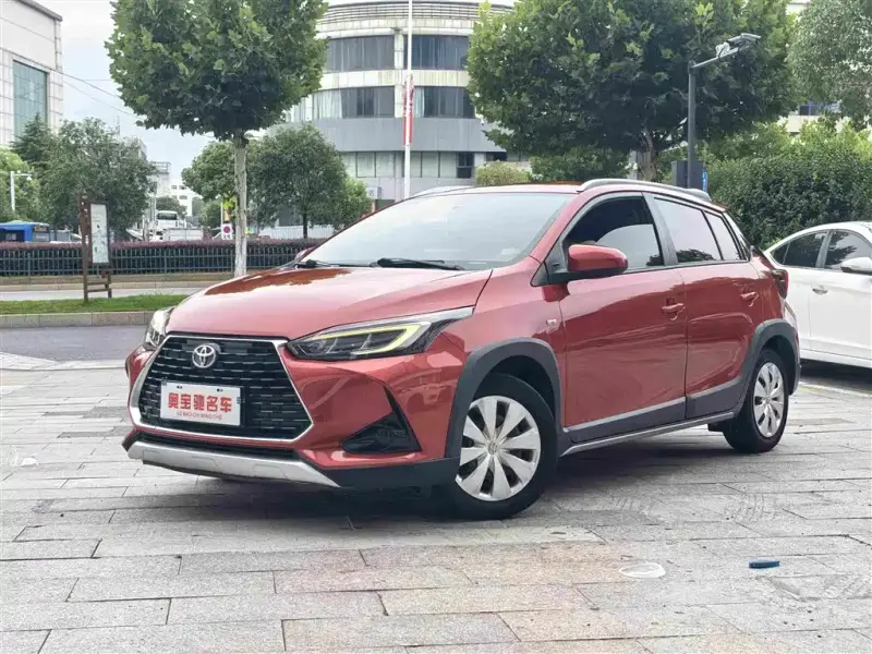 Toyota Yaris L