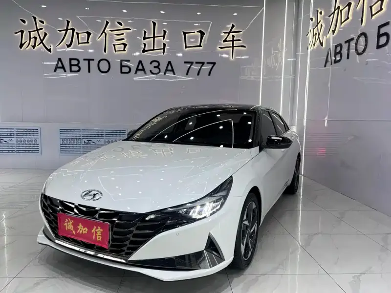 Hyundai Elantra
